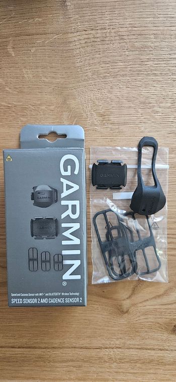 Garmin Speed and Cadence Sensor 2 Cycling Accessories d'occasion
