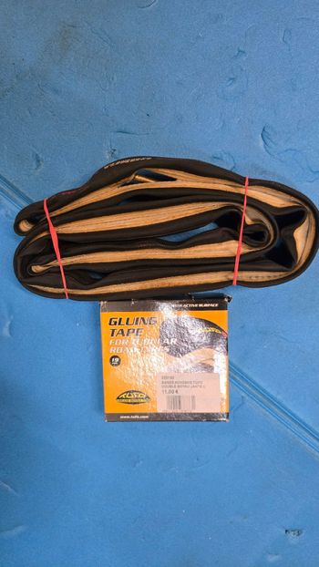 Używany Specialized boyau sworks turbo 26"×24 Tyres & Tubes