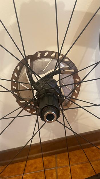 Used Shimano Ultegra C50 Disc Carbon bike — image 8 of 11
