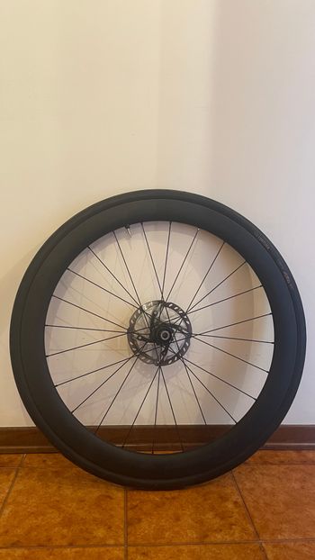 Used Shimano Ultegra C50 Disc Carbon bike — image 4 of 11