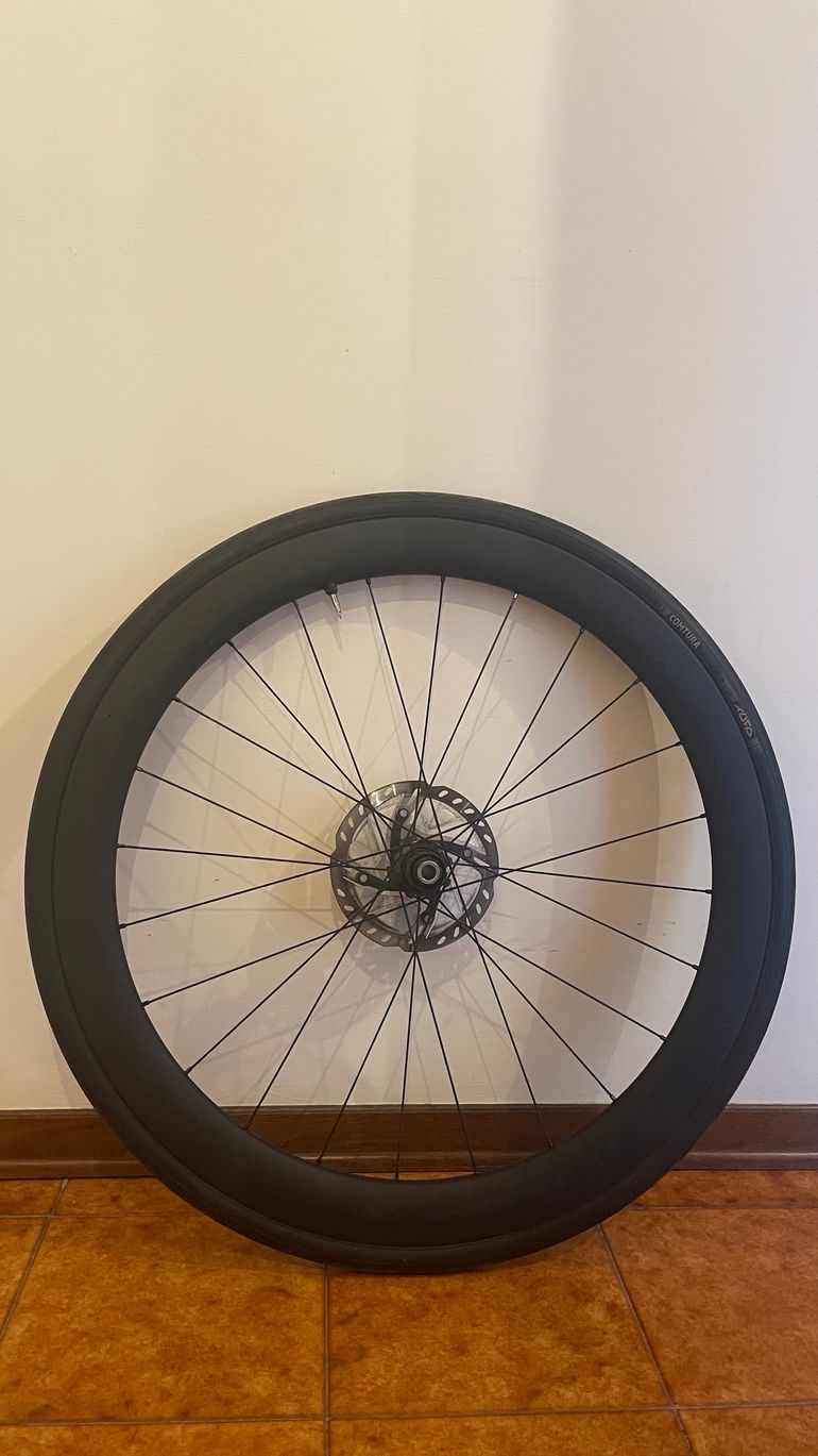 Used Shimano Ultegra C50 Disc Carbon bike — image 4 of 11