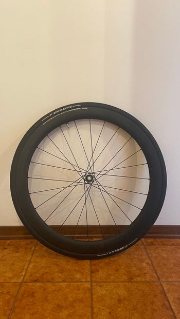 Used Shimano Ultegra C50 Disc Carbon bike — image 3 of 11