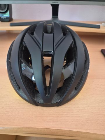 Używany Giro Cielo MIPS Helmet bike — zdjęcie 4 z 11