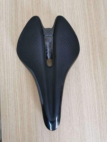 Used Cadex Boost Saddle Saddles & Seatposts
