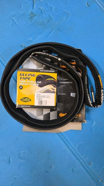 Gebrauchtes Continental compétition 26"×22 Tyres & Tubes