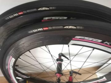 Used Fsa K-Force Carbon 50 mm Tubular Wheelset bike — image 2 of 10
