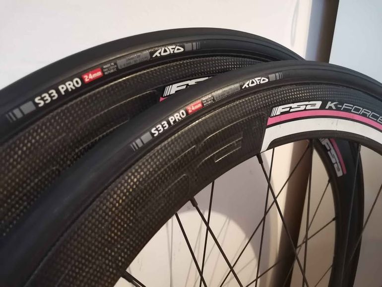 Used Fsa K-Force Carbon 50 mm Tubular Wheelset bike — image 5 of 10