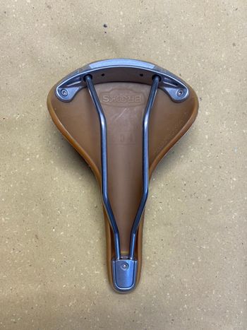 Brooks C17 Saddle bike usato — immagine 2 di 2