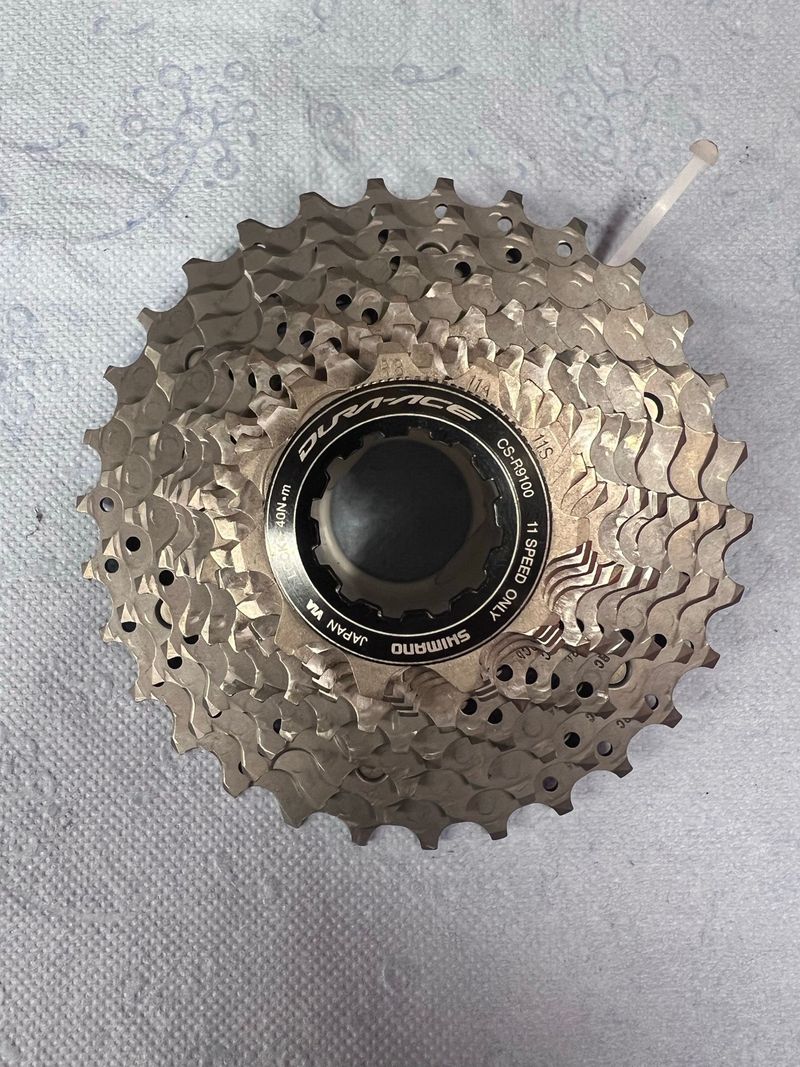 Used Shimano Dura Ace CS-R9100 11-30 Drivetrain & Pedals