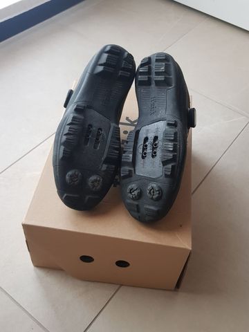 Used Fizik Terra Atlas bike — image 4 of 6