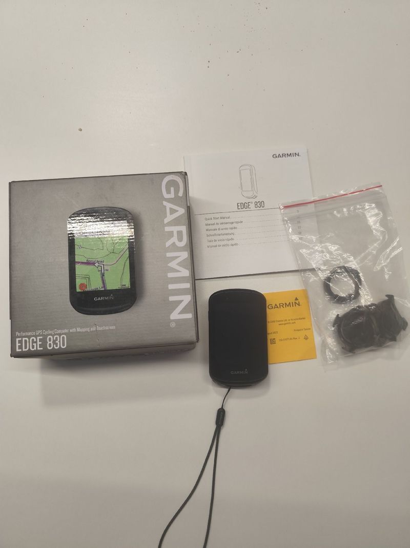 Używany Garmin Edge 830 Cycling Accessories
