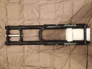 Used Fox 40 Performance Fork 2023 bike — image 15 of 15