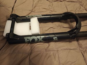 Used Fox 40 Performance Fork 2023 bike — image 12 of 15