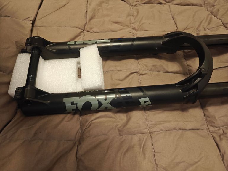 Gebrauchtes Fox 40 Performance Fork 2023 bike — Bild 12 von 15