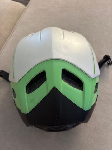 Used Giro Helmet bike — image 3 of 3