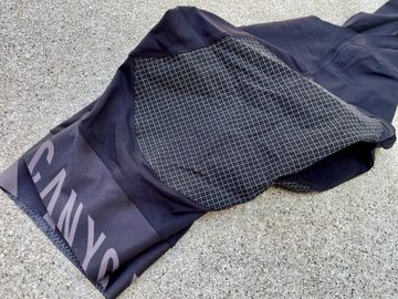 Gebrauchtes Canyon Ultimate Bib Shorts bike — Bild 2 von 5