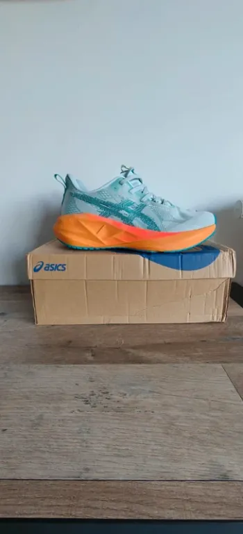 Asics Novablast 5 Running Shoes usato