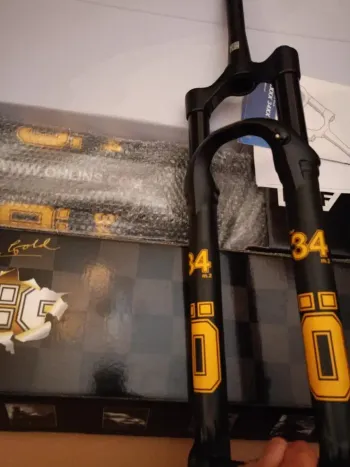 Brugt Öhlins RXF34 m.2 2026 bike — billede 2 af 7