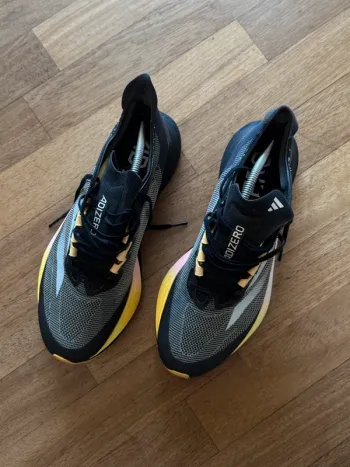 Adidas Boston 12 Running Shoes usato
