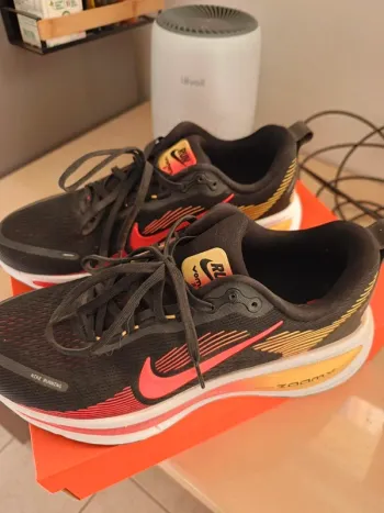 Brugt Nike Vomero 18 bike — billede 2 af 5