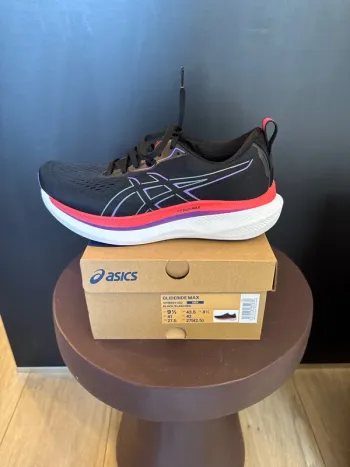 Used Asics Glideride Max Running Shoes