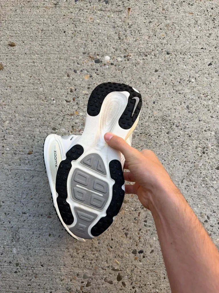 Nike Vomero 18 bike usato — immagine 5 di 7