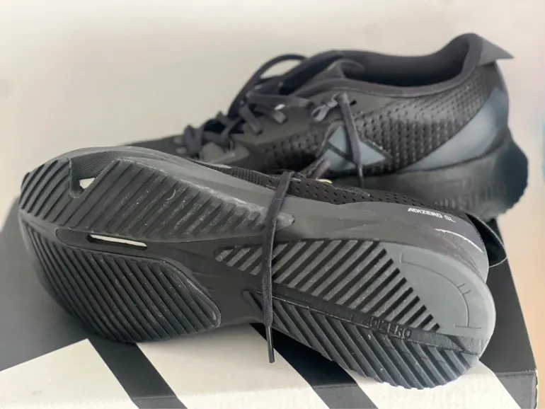 Used Adidas adizero SL bike — image 4 of 8