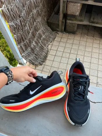 Nike Vomero bike usato — immagine 2 di 8