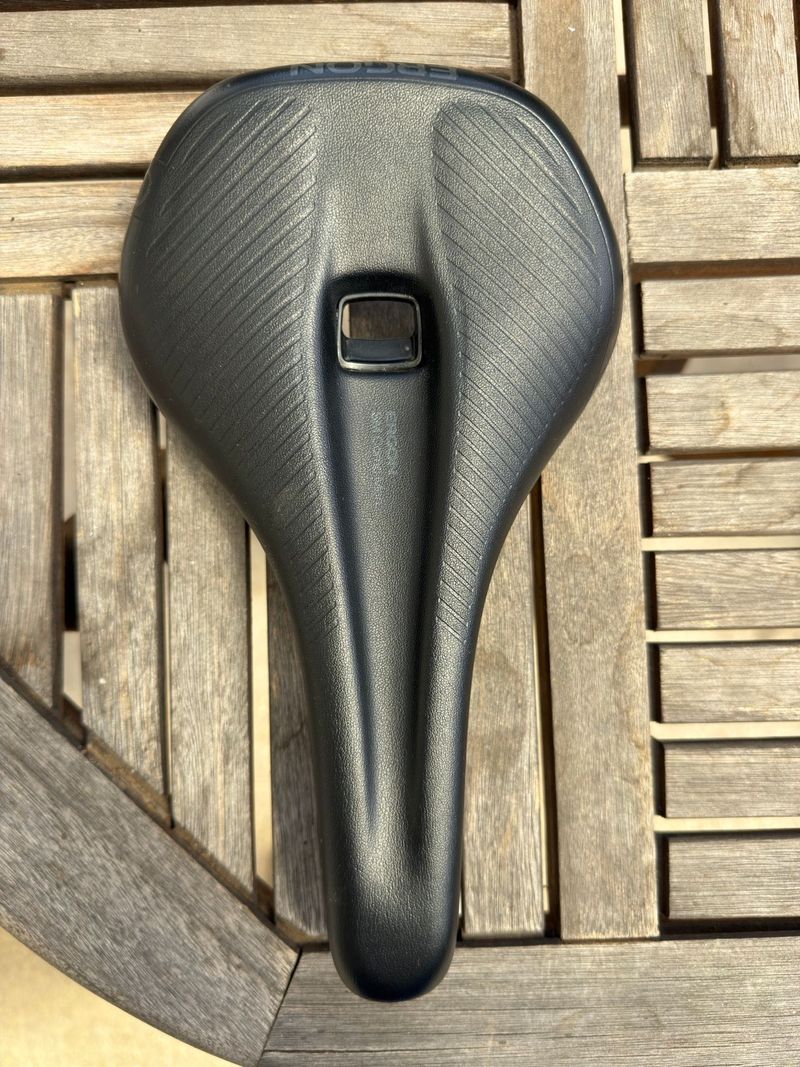 Used Ergon SM Comp Men 2022 Saddles & Seatposts
