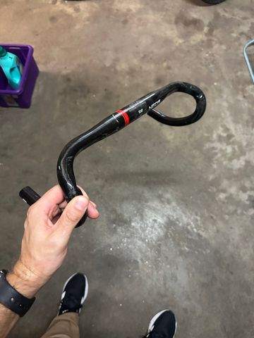 NEOS Carbon Handlebar bike usato — immagine 5 di 6