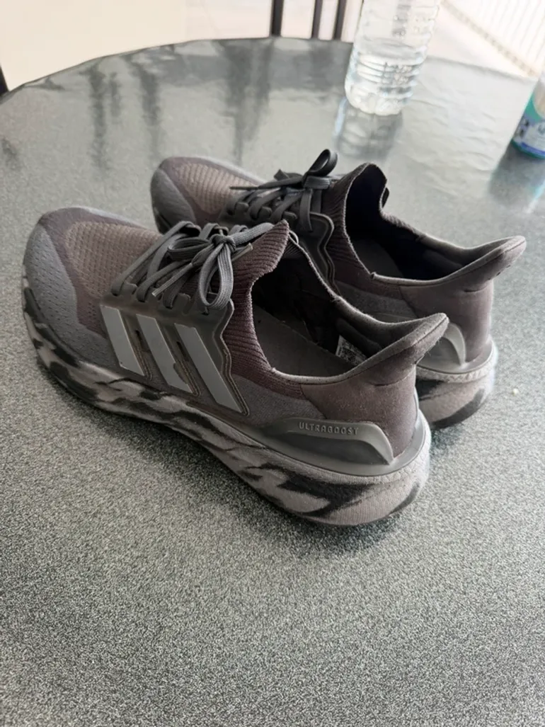 Used Adidas Ultraboost bike — image 3 of 4
