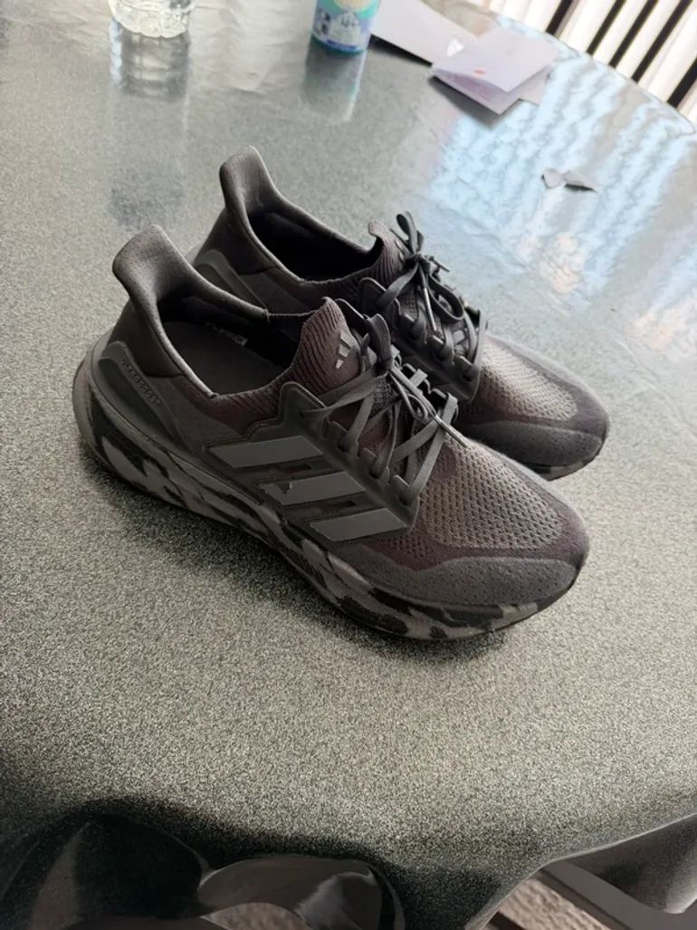 Used Adidas Ultraboost bike — image 2 of 4