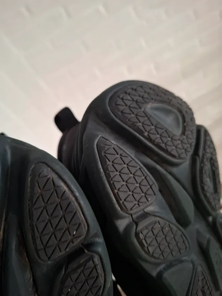 Gebrauchtes Hoka Bondi 8 bike — Bild 9 von 10