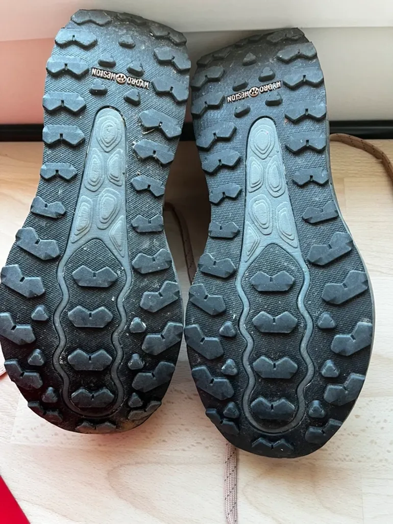 New Balance GAROE H 2 bike d'occasion — image 25 sur 27