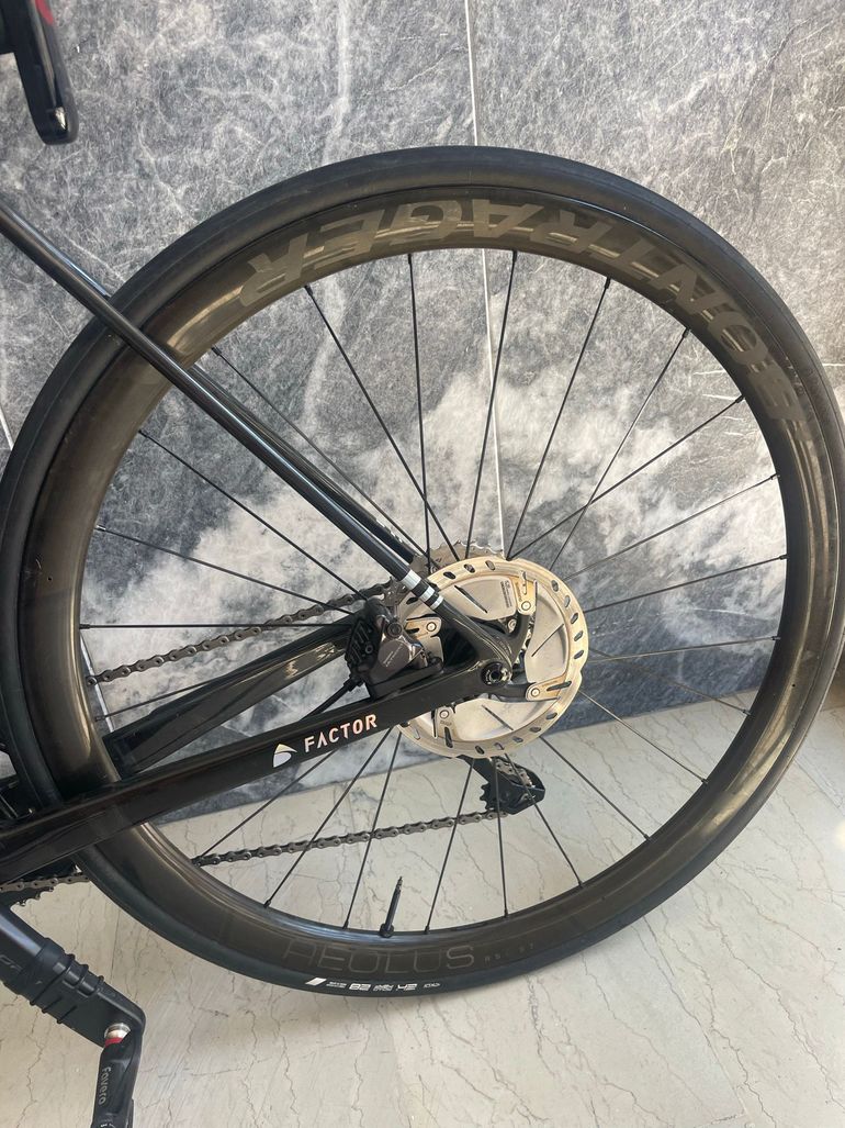 Brugt Bontrager Aeolus RSL 37 2025 bike — billede 2 af 4
