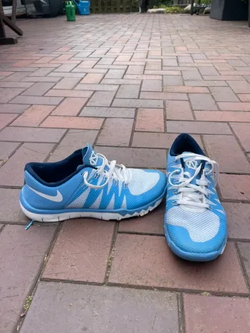 Używany Nike Free Trainer 5.0 V6 Running Shoes