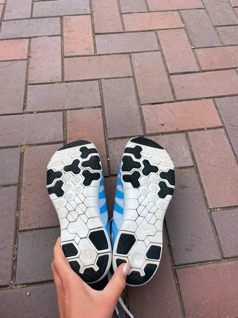 Used Nike Free Trainer 5.0 V6 bike — image 5 of 7