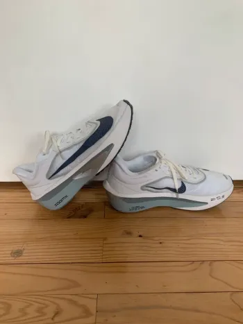 Nike Zoom Fly 6 bike usato — immagine 4 di 5