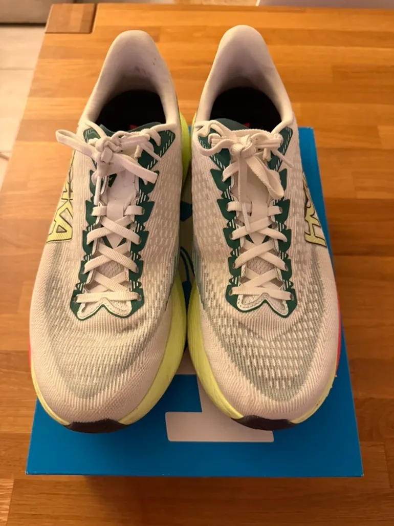 Brugt Hoka Running Shoes bike — billede 4 af 4