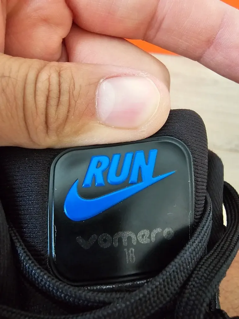Nike Vomero 18 bike usato — immagine 9 di 12