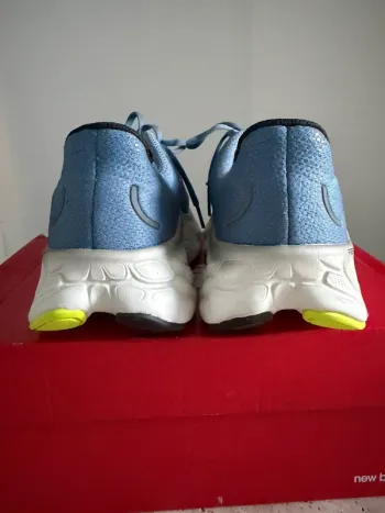 Used New Balance Fresh Foam bike — image 3 of 8