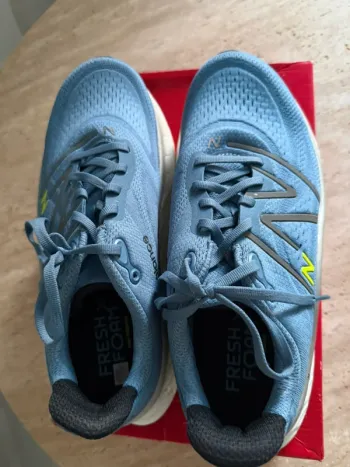 Used New Balance Fresh Foam bike — image 8 of 8