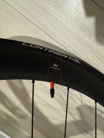 Used Reserve Wheels 2025 bike — image 2 of 5