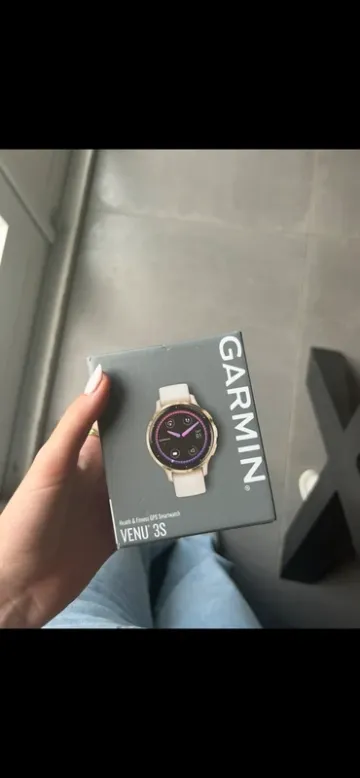Garmin Venu 3S Electronics usato