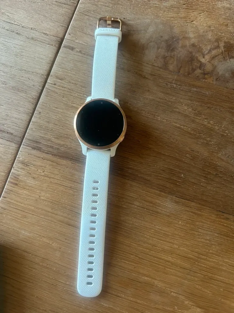 Garmin Venu 2S 2025 bike d'occasion — image 3 sur 4