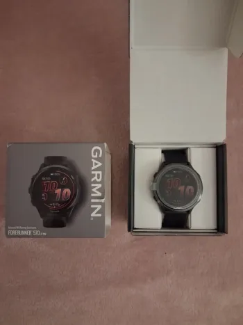 Used Garmin Forerunner 570 Electronics
