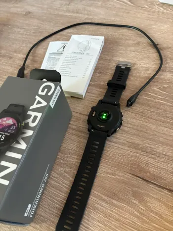 Used Garmin Forerunner 255 Music bike — image 2 of 3