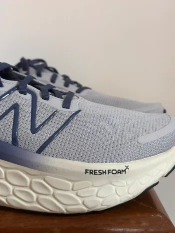 Käytetty New Balance Fresh Foam Kaiha Road bike — kuva 3 / 8