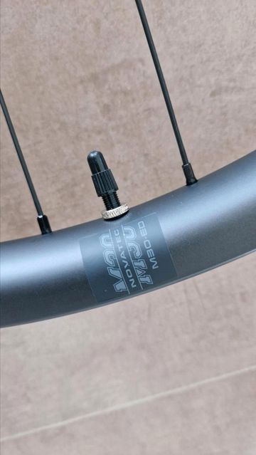 Used Novatec M30 bike — image 5 of 7