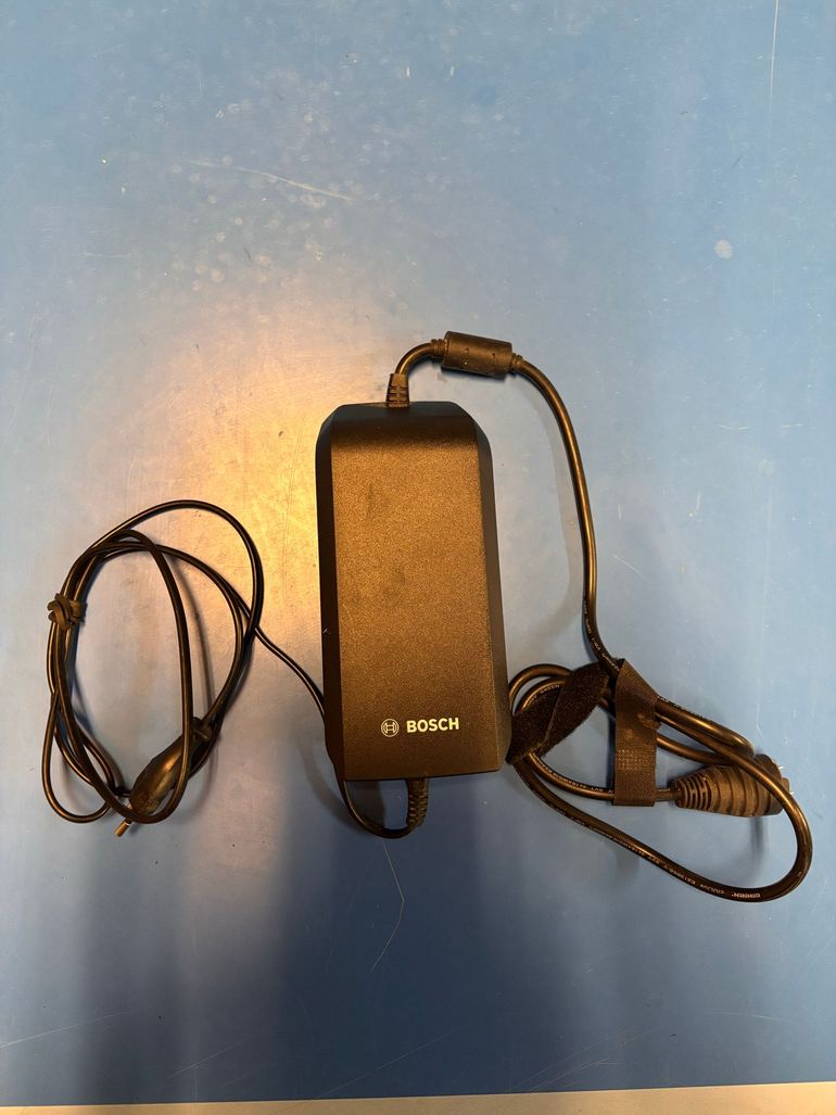 Brugt BOSH Smart System Charger bike — billede 1 af 4